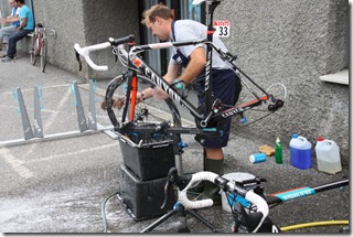 André Greipel's bike gets a clean